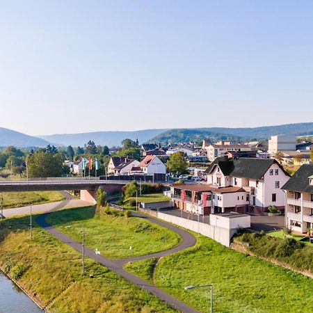 Hotel Straubs Schoene Aussicht Klingenberg am Main Εξωτερικό φωτογραφία