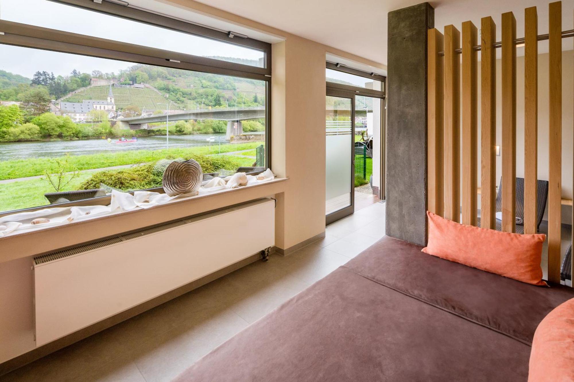 Hotel Straubs Schoene Aussicht Klingenberg am Main Εξωτερικό φωτογραφία