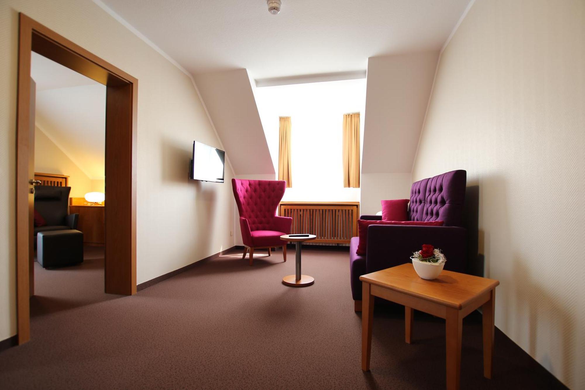 Hotel Straubs Schoene Aussicht Klingenberg am Main Εξωτερικό φωτογραφία