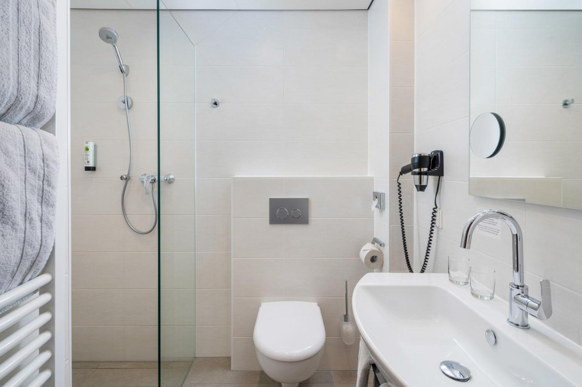 Hotel Straubs Schoene Aussicht Klingenberg am Main Εξωτερικό φωτογραφία